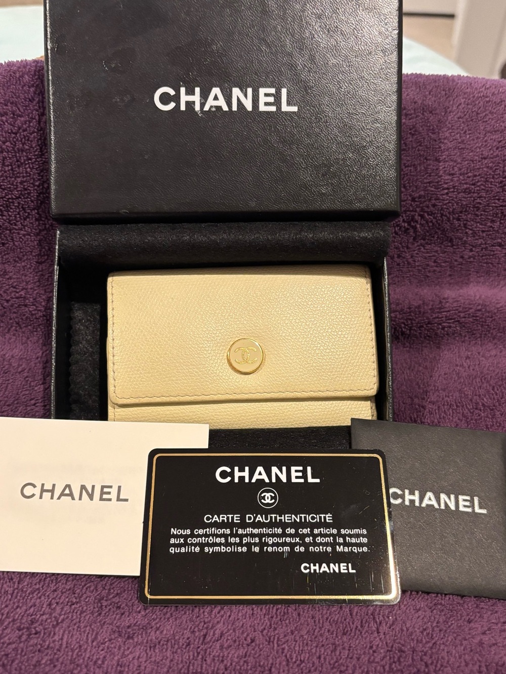CHANEL Cream Leather Mini Wallet with Gold CC Button
